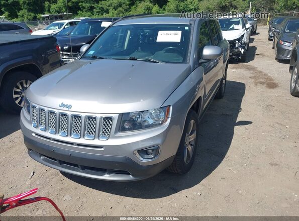 1C4NJDEB8HD126437 2017 JEEP COMPASS Silver Przód lewy
