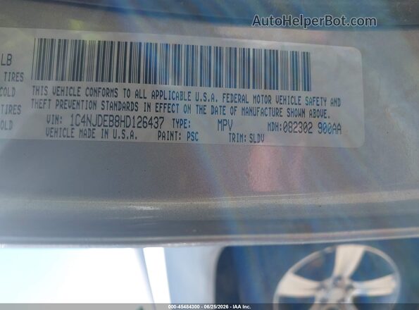1C4NJDEB8HD126437 2017 JEEP COMPASS Silver Widok komory silnika