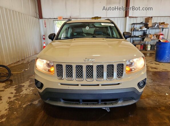 1C4NJDEB8HD208992 2017 JEEP COMPASS Tan 