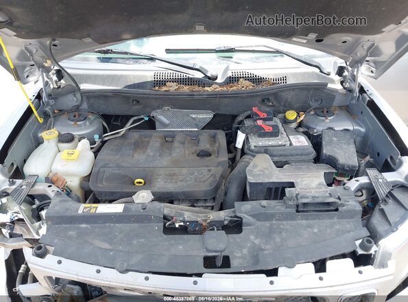 1C4NJDEBXGD686748 2016 JEEP COMPASS Серебряный Вид сзади