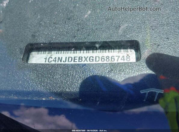 1C4NJDEBXGD686748 2016 JEEP COMPASS Серебряный Вид подкапотного пространства