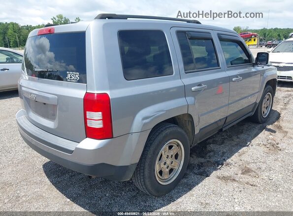 1C4NJPBA2GD734823 2016 JEEP PATRIOT Серый Задняя правая четверть