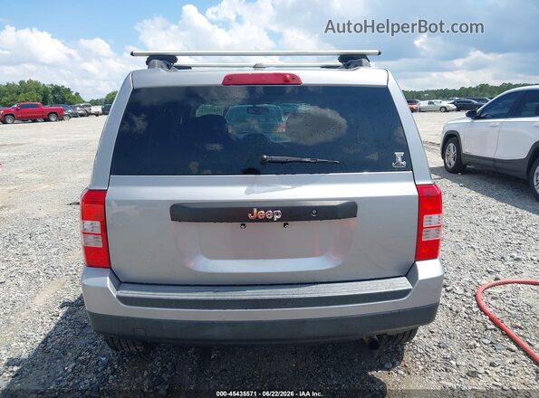 1C4NJPBA3GD783562 2016 JEEP PATRIOT Silver 