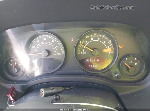 1C4NJPBA3HD115679 2017 JEEP PATRIOT Silver Вид задніх сидінь