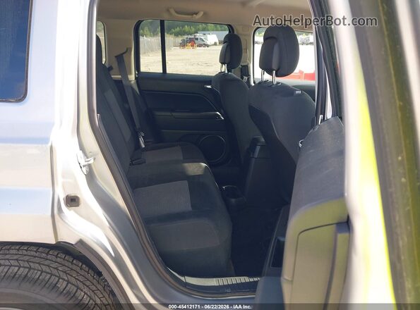 1C4NJPBA3HD115679 2017 JEEP PATRIOT Silver Вид наклейки з VIN-кодом
