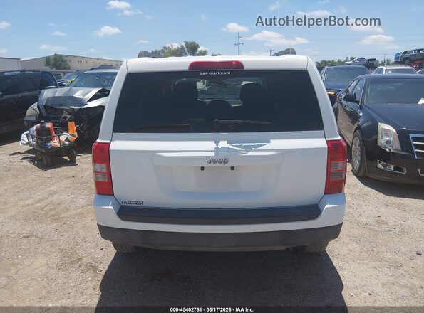 1C4NJPBA4HD115772 2017 JEEP PATRIOT White 