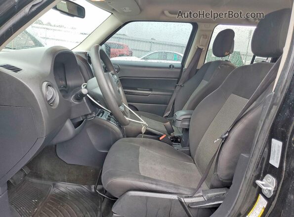 1C4NJPBA6GD744738 2016 JEEP PATRIOT Black Вид салону спереду