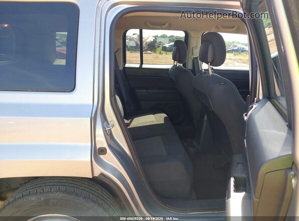 1C4NJPBA6GD762009 2016 JEEP PATRIOT Silver VIN կոդի պիտակի տեսք