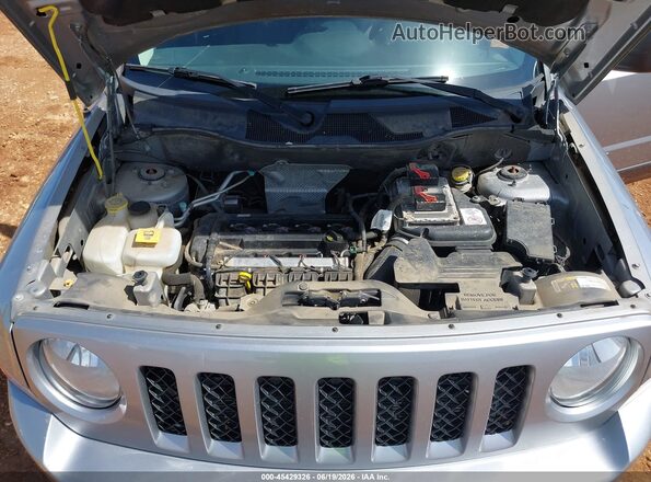 1C4NJPBA6GD762009 2016 JEEP PATRIOT Silver Հետևի տեսք