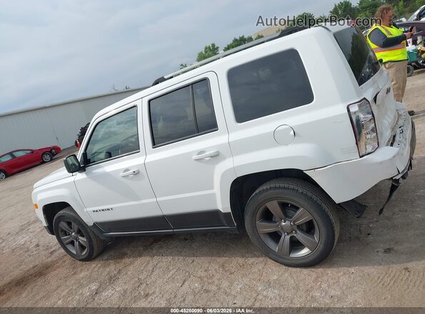 1C4NJPBA7GD604052 2016 JEEP PATRIOT White Vista interior de 360 grados