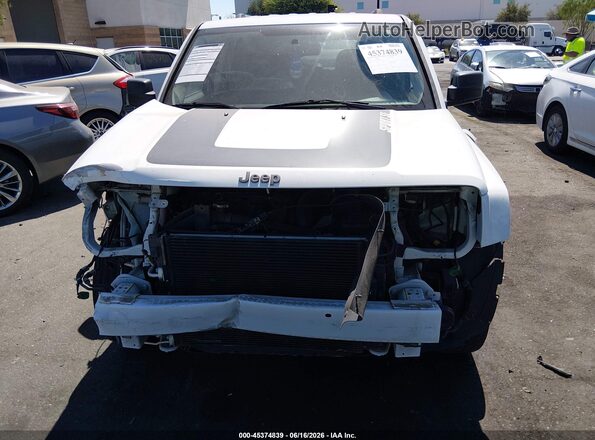 1C4NJPBA7GD803795 2016 JEEP PATRIOT Белый Вид спереди