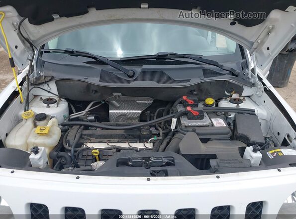 1C4NJPBA8GD524761 2016 JEEP PATRIOT White Հետևի տեսք