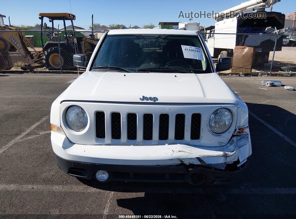 1C4NJPBA8GD588945 2016 JEEP PATRIOT White Vista del cuadro de instrumentos