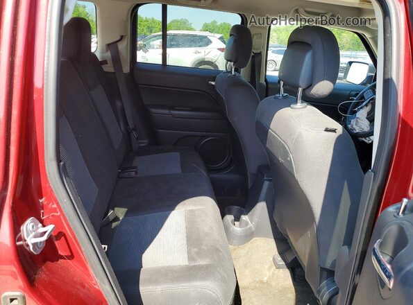 1C4NJPBA8GD744367 2016 JEEP PATRIOT Red Vista interior trasera