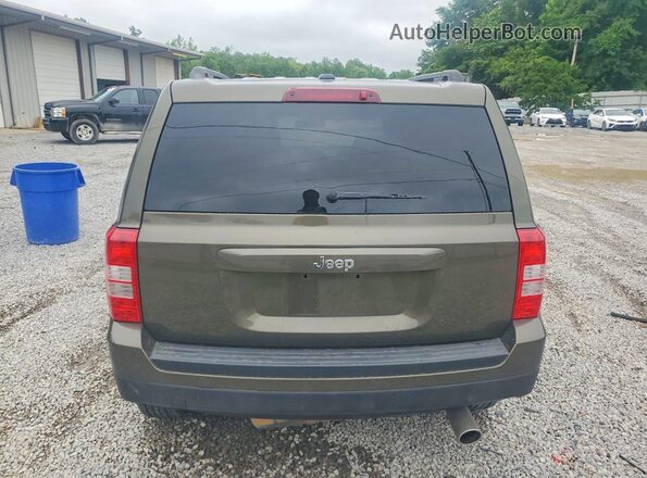 1C4NJPBA9GD604246 2016 JEEP PATRIOT Green Հետևի տեսք