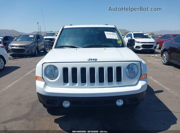 1C4NJPBA9GD719929 2016 JEEP PATRIOT White Vista del cuadro de instrumentos