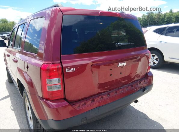 1C4NJPBAXHD150560 2017 JEEP PATRIOT Red Front view