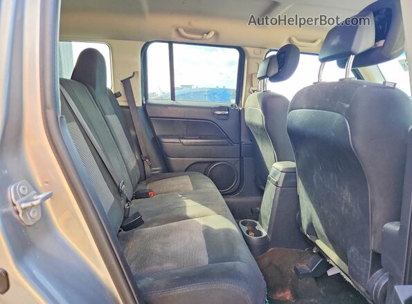 1C4NJPBB0HD120945 2017 JEEP PATRIOT Silver Rear seats view