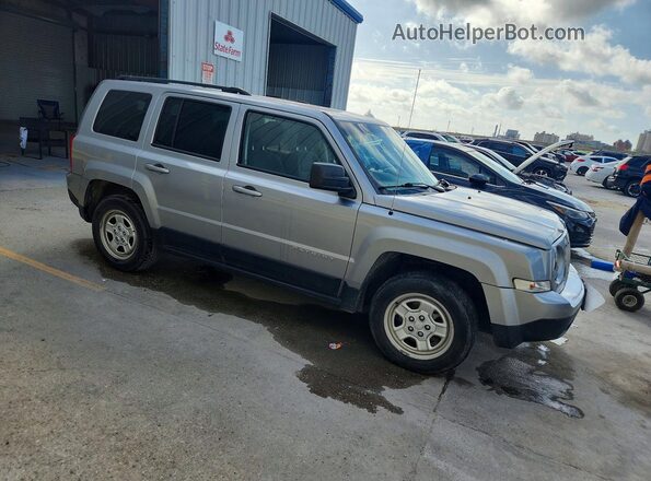 1C4NJPBB0HD120945 2017 JEEP PATRIOT Silver Front right