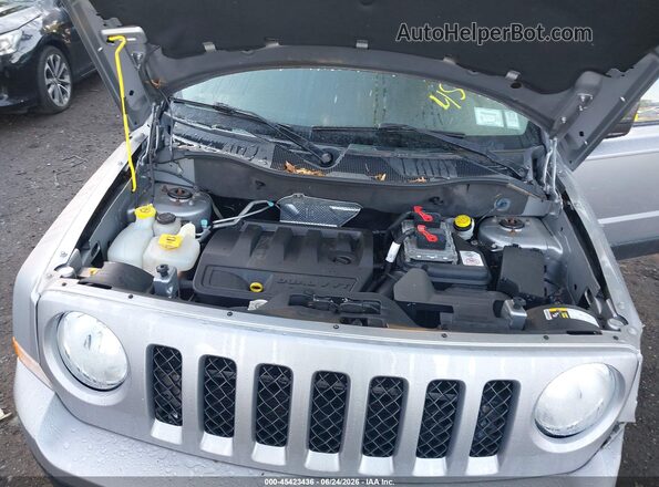 1C4NJPBB5GD575787 2016 JEEP PATRIOT Silver უკანა ხედი
