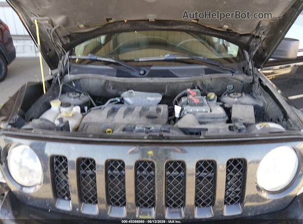 1C4NJPBB5GD761362 2016 JEEP PATRIOT Black Widok z tyłu