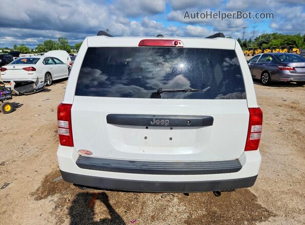 1C4NJPBB6GD650027 2016 JEEP PATRIOT White Vista trasera