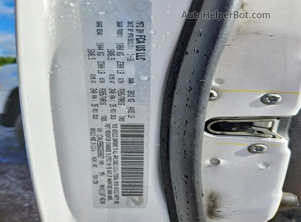 1C4NJPBB6GD650027 2016 JEEP PATRIOT White Vista del compartimento del motor