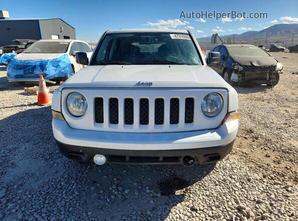 1C4NJPBB8GD681425 2016 JEEP PATRIOT White Widok z przodu