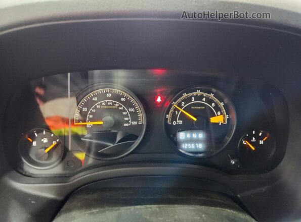 1C4NJPBB8GD681957 2016 JEEP PATRIOT Серебряный Вид щитка приборов