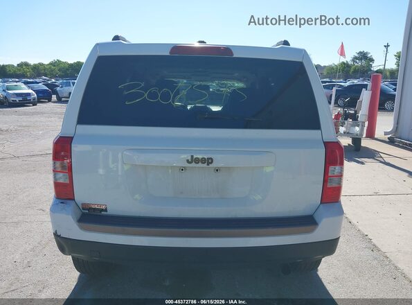 1C4NJPBB9HD102976 2017 JEEP PATRIOT White 