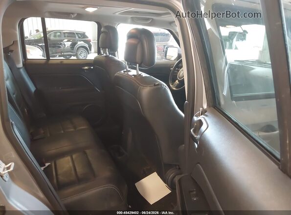 1C4NJPFA2GD583721 2016 JEEP PATRIOT Серебряный Вид наклейки с VIN-кодом