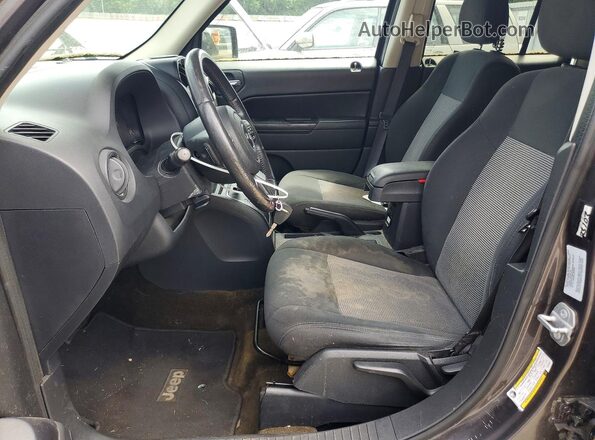 1C4NJPFA2GD599577 2016 JEEP PATRIOT Gray 