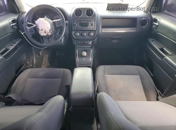 1C4NJPFA4GD647726 2016 JEEP PATRIOT White Vista del salpicadero