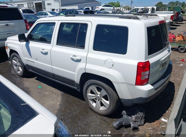 1C4NJPFA5GD588752 2016 JEEP PATRIOT White 
