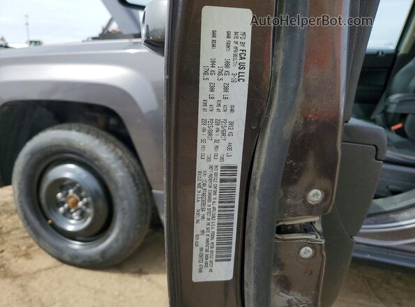 1C4NJPFA6GD699164 2016 JEEP PATRIOT Gray VIN sticker view