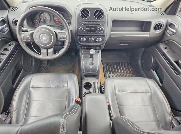 1C4NJPFAXGD700901 2016 JEEP PATRIOT Gray Dashboard view