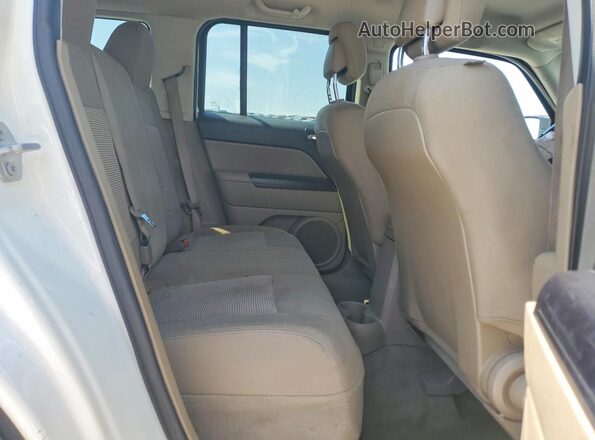 1C4NJPFB8GD726969 2016 JEEP PATRIOT Белый 