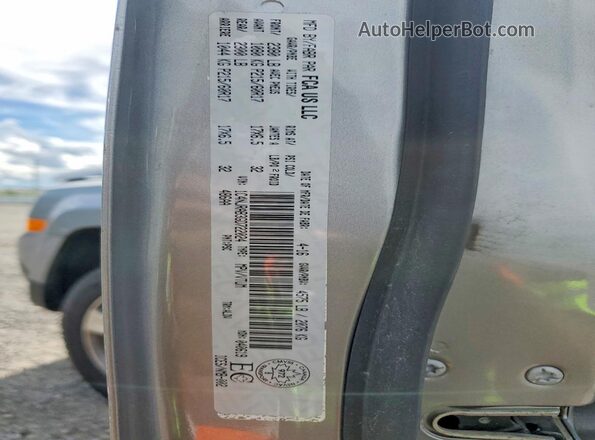 1C4NJRAB3GD722024 2016 JEEP PATRIOT Silver Vista de la etiqueta del VIN