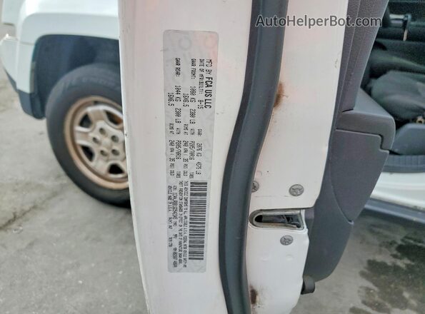 1C4NJRBB1GD542345 2016 JEEP PATRIOT White Vista del compartimento del motor