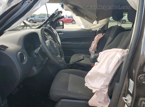 1C4NJRBB5GD733380 2016 JEEP PATRIOT Gray Widok wnętrza z przodu
