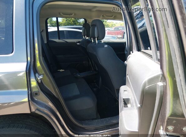 1C4NJRBB6GD650850 2016 JEEP PATRIOT Gray VIN sticker view