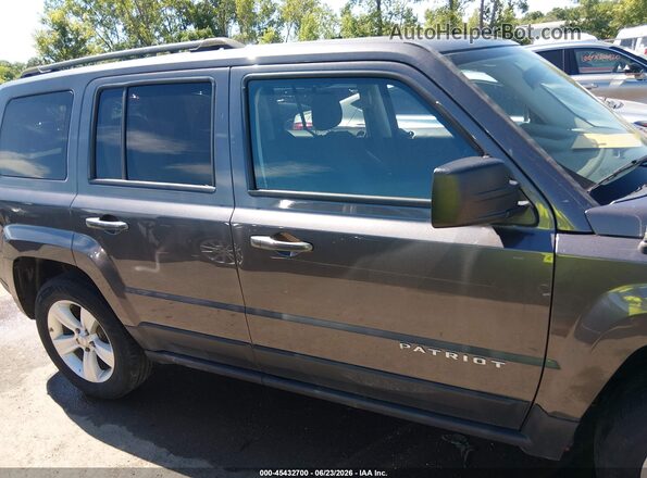 1C4NJRBB6GD650850 2016 JEEP PATRIOT Gray 360 interior view