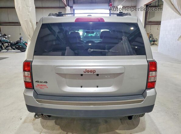 1C4NJRBB6GD714711 2016 JEEP PATRIOT Silver Widok z tyłu