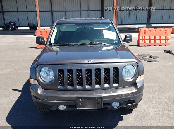 1C4NJRBB6HD163830 2017 JEEP PATRIOT Серый Вид задней части салона