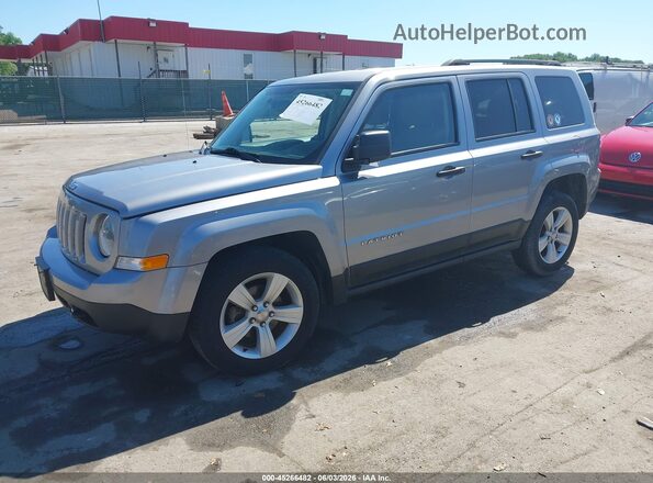 1C4NJRBB8HD179334 2017 JEEP PATRIOT Silver 