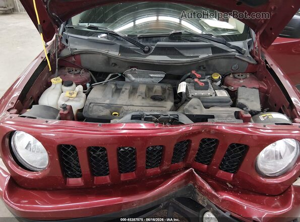 1C4NJRBBXGD657252 2016 JEEP PATRIOT Red Rear view