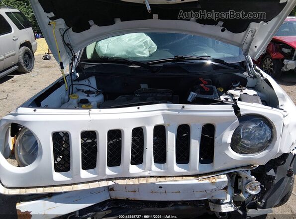 1C4NJRBBXGD691420 2016 JEEP PATRIOT White Հետևի տեսք