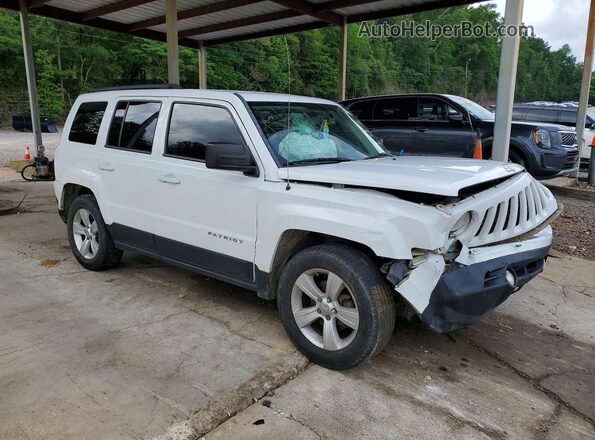 1C4NJRFB2GD594402 2016 JEEP PATRIOT White Przód prawy
