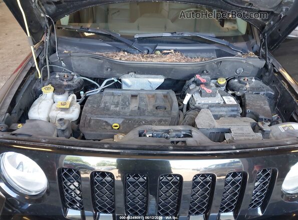 1C4NJRFB2HD205775 2017 JEEP PATRIOT Черный Вид сзади