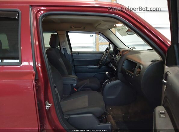1C4NJRFB3GD669236 2016 JEEP PATRIOT Red წინა სალონის ხედი